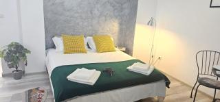 Sweet Dreams Suites Charming Studio Universitate - Bucarest - 8