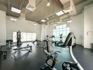 Sleek 2 Bed in Sports City - Dubai - 4