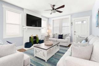 Cozy Entire Home The Breakfast Club House 3BR 2 BA - Tybee Island - 3