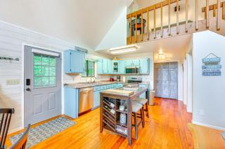 Lakefront Murphy Getaway with Deck, Dock and Kayaks! - Murphy - 3