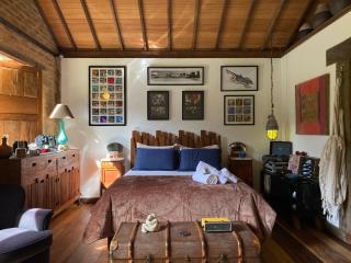Casa com riacho e jardim particular próximo ao rio - 0