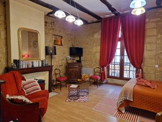Les Flamboyants - Sarlat-la-Canéda - 1