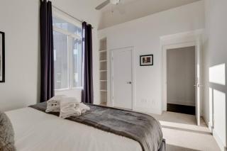 Epic Location- Steps from 12th S, Sleep12 - Nashville - 5
