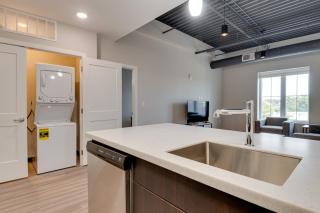 Walkable Bloomington Apartment Near IU Campus! - Bloomington - 4
