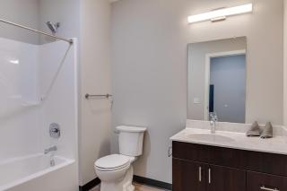 Bloomington Apartment - Walk to IU Campus and Mall! - Bloomington - 1