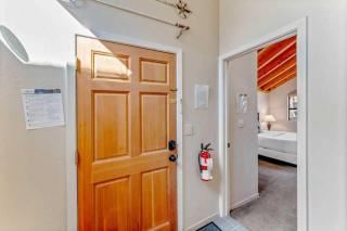 Alpine Retreat by Northstar Hot Tub & Shuttle Access - 5