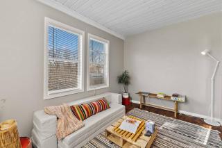 Beautiful 1Bedroom Apt - with Spacious Living Room - Indianápolis - 1