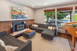 Nature Escape- Family Home with Playroom & Office home - Federal Way - 4