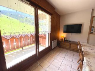 Appartement cosy au pied des pistes avec balcon, wifi et parking - FR-1-505-92 - Flumet - 9