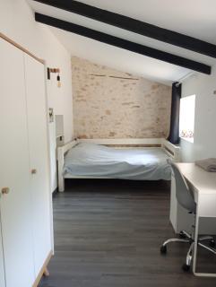 Jolie maison en pierre - 6
