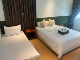 Jambul Villa 3-storey corner House 6Bed5Bathroom - 1