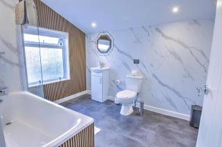 Modern 3-Bed Home-Free Parking-Sleeps 6 - Bristol - 5