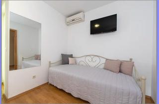 IvMaLu Apartments - Tučepi - 4
