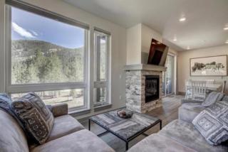 Clearwater Lofts - 3 Bedroom Luxury Condo Near Lakeside Village - 3