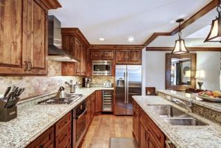 Vail Ritz-Carlton 3 Bedroom Residence In Lionshead Village - 2