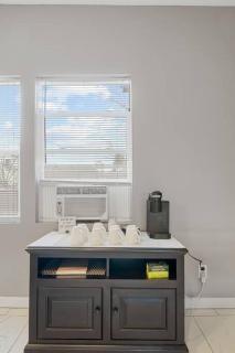 Pet&Baby Friendly 2BR w- in-unit Laundry WIFI - Indianápolis - 4