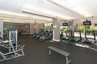 Luxe Hollywood Beachfront Condo - Hollywood - 2