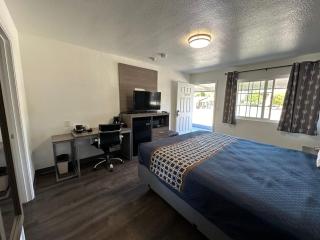 Sands Motel - Livermore - 0