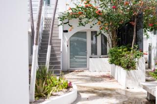 La Mona Loiza Apartment Complex by Stay with Bear - San Juan - 4