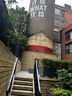 Luxurious 1-Bedroom with Parking - 1