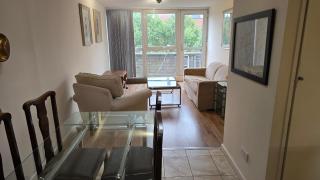Central London 2 Bed Apartment - London - 8