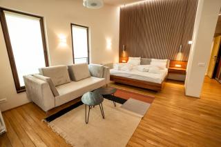 Hotel Curtea Veche - 1