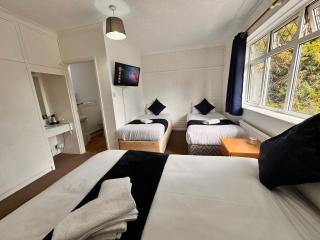 High Trees Guest House Gatwick - Horley - 9