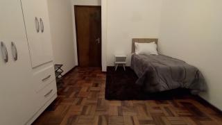 Quarto da Fê, central, perto de tudo o que você precisa! - Curitiba - 9