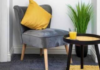Heartwarming 3 BR Willow House with Free Parking - 6