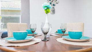 3br Cozy Stay Pet Friendly Fast Wi-fi - Orlando - 2