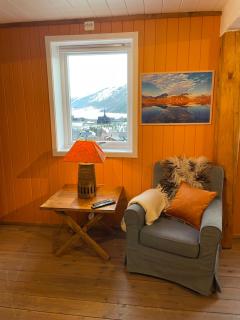 Hyggelig og velutstyrt leilighet i Lom sentrum - Lom - 4