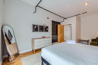 Retro Revival 1BR Loft Remote Work 30 Day - 5