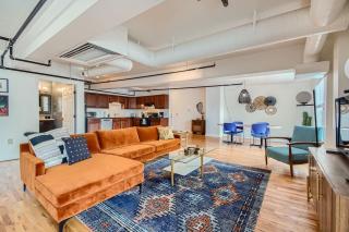 Snooze Retro Loft Ballpark Area 30 Day - 0