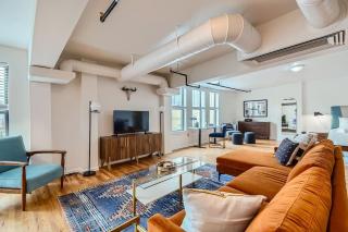 Snooze Retro Loft Ballpark Area 30 Day - 6