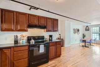 Snooze Retro Loft Ballpark Area 30 Day - 3