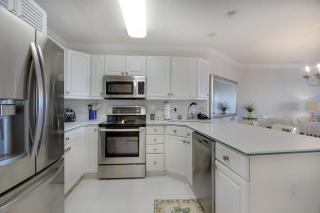 Oceanfront, Pool, Private Deck - Hilton Head Island - 3