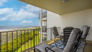 Ocean Views, Complex Pool, Balcony - 0