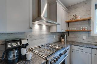 Sleek Townhome near Broadway! - Nashville - 1