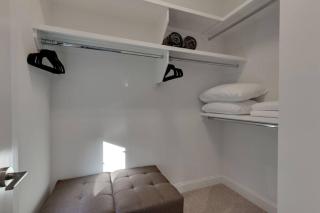 Broadway Bound 3BR Perfect Weekend Getaway - 8
