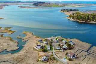 Robbins Island Retreat - Essex - 9