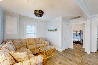 Pier View Cottage Unit 9 - Kure Beach - 9