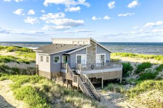 Outer Banks Beachfront Bungalow - Nags Head - 0