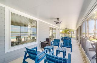 Boat Dock and Pool Bayfront Crystal River Home - Crystal River - 9