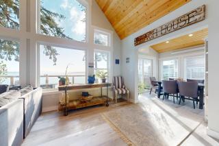 Harrington Hideaway - Entire Property - Coupeville - 1