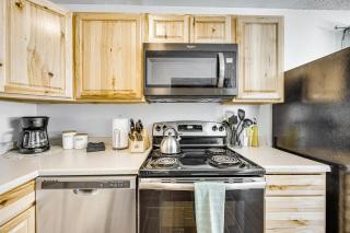 Pet-Friendly Colorado Springs Apt w/ Fenced Yard! - 1