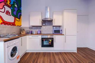 Peace and Love Flat - 8