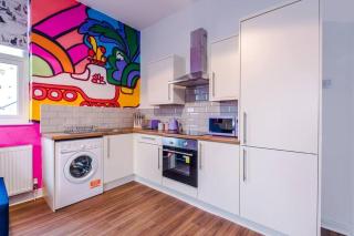 Peace and Love Flat - 4