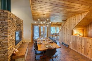 CLIFF CABIN Family Friendly|Hot Tub|Spectacular Views - 3