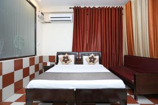 Hotel O Grand Empire Expressway - Noida - 1