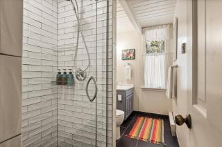 Glen Eagle Drive Home - 5